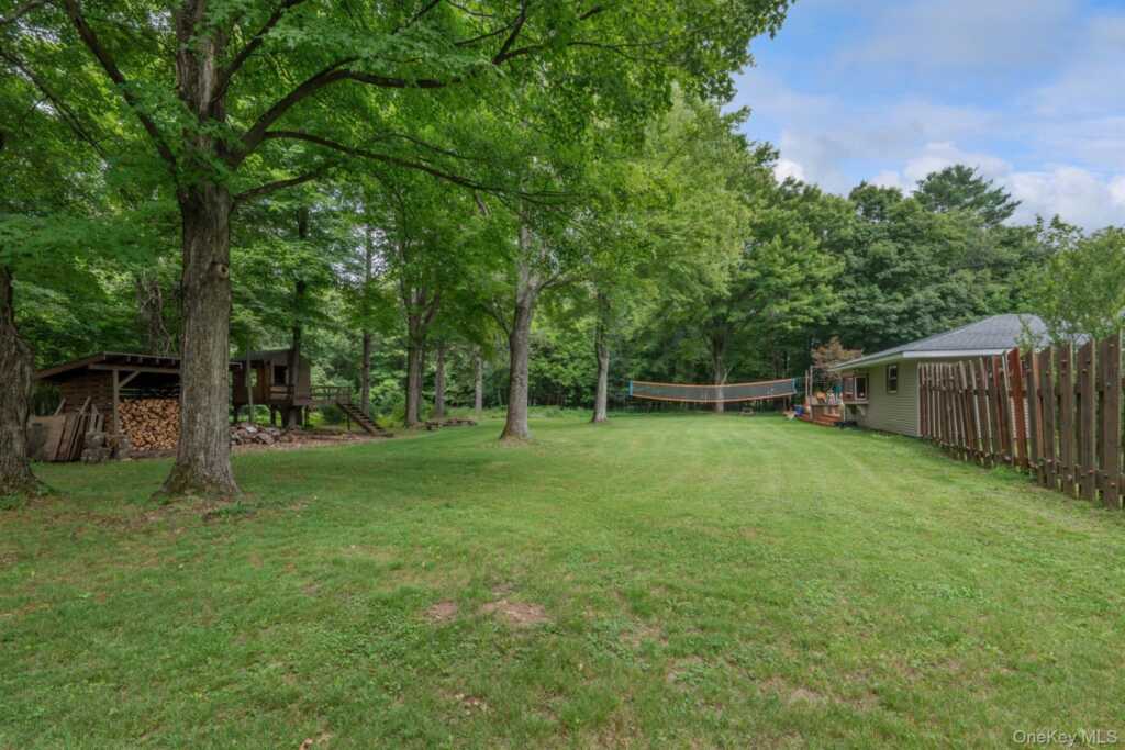 104 Park Place, Saugerties, NY 12477 - Photo 44 of 48