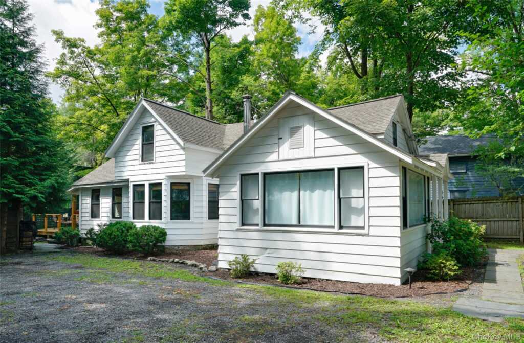 145 Tinker Street, Woodstock, NY 12498 - Photo 2 of 41