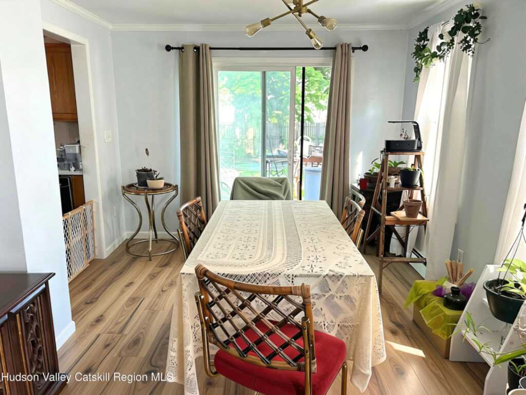 4 Tietjen Avenue, Kingston, NY 12401 - Photo 6 of 11