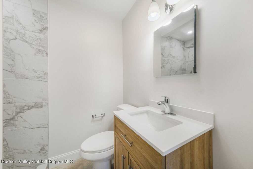 146 New York 28, Kingston, NY 12401 - Photo 15 of 29