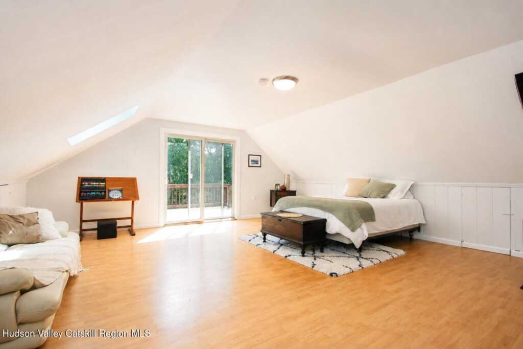 40 Simmons Drive, Woodstock, NY 12498 - Photo 4 of 33
