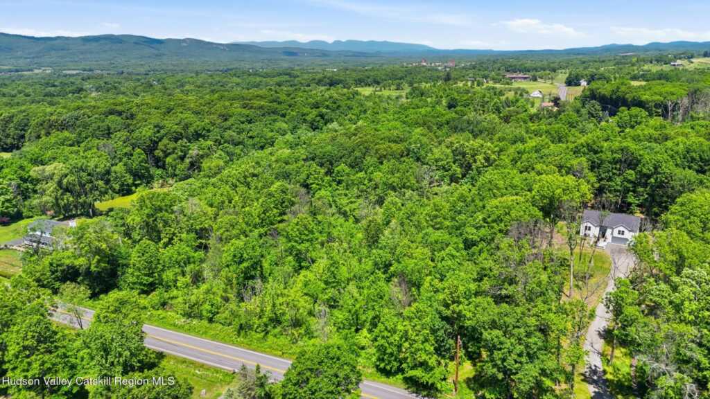 83 Jansen Road, New Paltz, NY 12561 - Photo 2 of 22