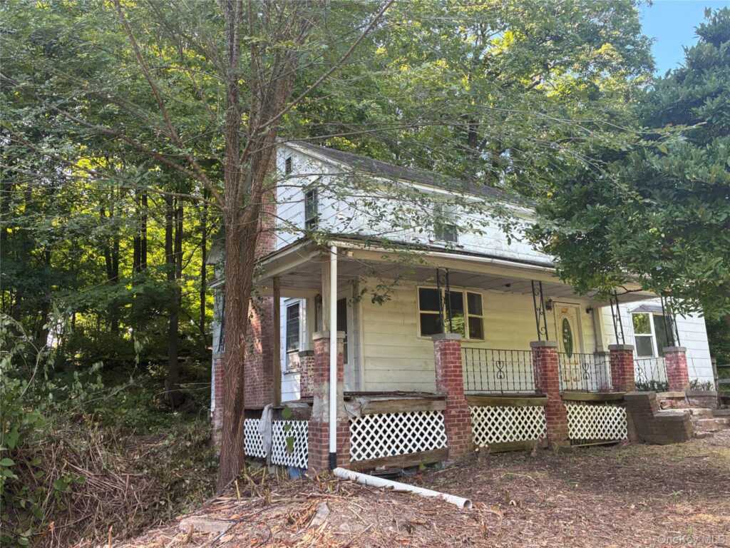 25 John Shults Road, Saugerties, NY 12477 - Photo 2 of 8