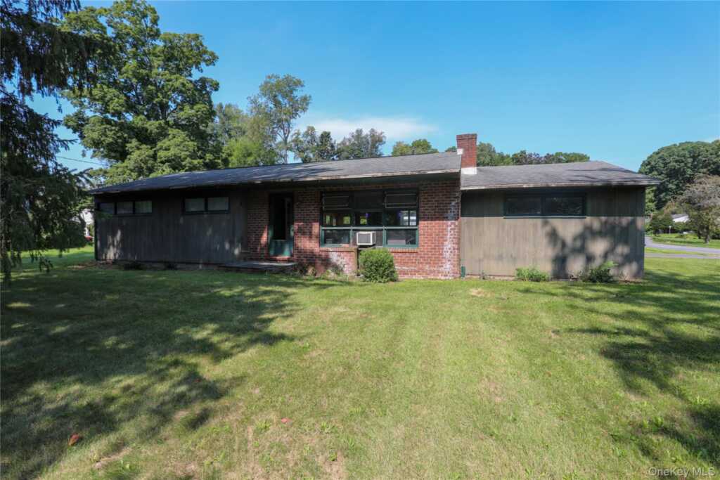 203 Maple Lane, Hurley, NY 12443 - Photo 3 of 24