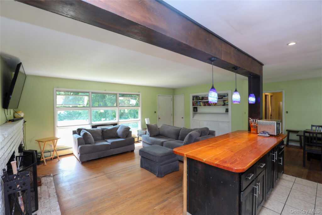 203 Maple Lane, Hurley, NY 12443 - Photo 9 of 24