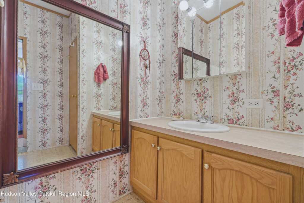 23 North Road, Kingston, NY 12401 - Photo 10 of 18
