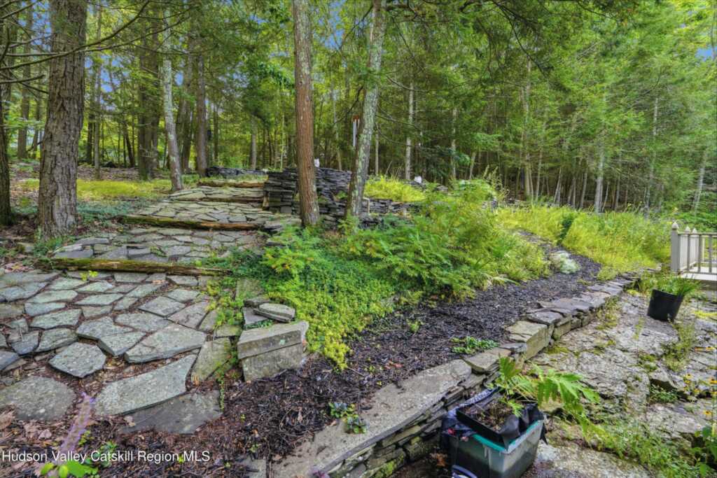 23 North Road, Kingston, NY 12401 - Photo 14 of 18