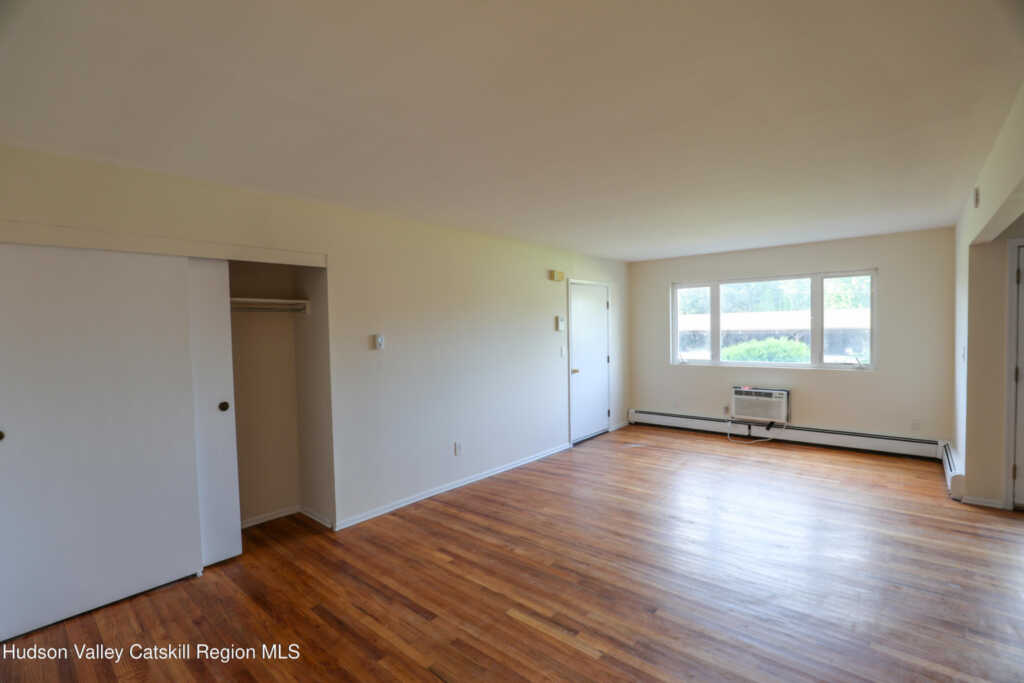 30 Lamb Avenue, Unit #2a, Saugerties, NY 12477 - Photo 5 of 9