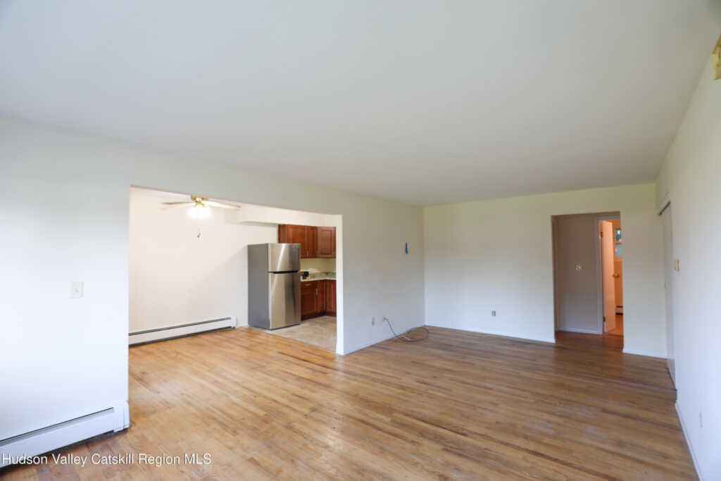 30 Lamb Avenue, Unit #4a, Saugerties, NY 12477 - Photo 2 of 8