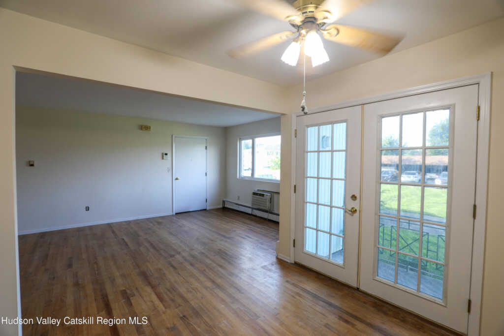30 Lamb Avenue, Unit #4a, Saugerties, NY 12477 - Photo 4 of 8