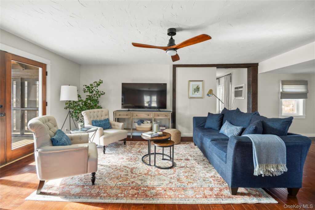 177 White Schoolhouse, Rhinebeck, NY 12572 - Photo 4 of 32