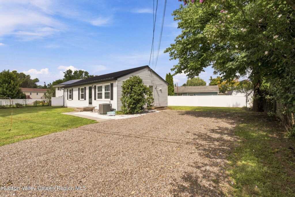 13 Highland Avenue, Saugerties, NY 12477 - Photo 35 of 38