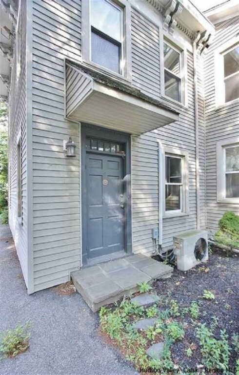 231 Clinton Avenue, Kingston, NY 12401 - Photo 15 of 29