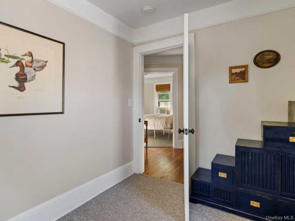 21 Manor Place, Kingston, NY 12401 - Photo 25 of 40