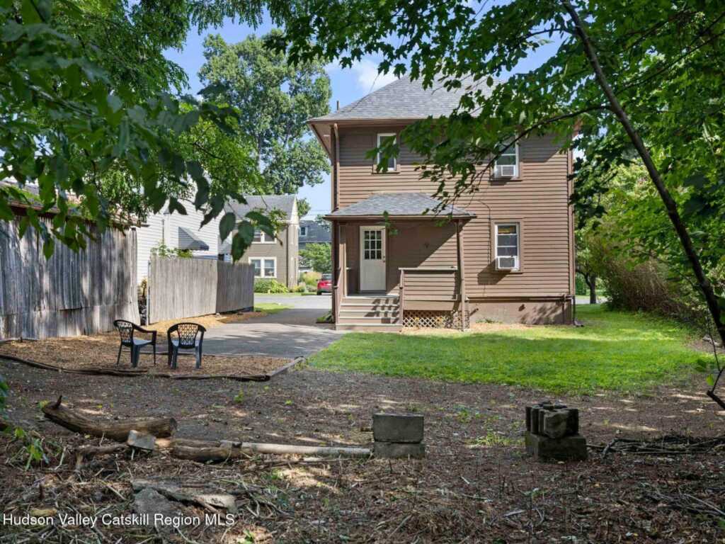 21 Manor Place, Kingston, NY 12401 - Photo 41 of 44