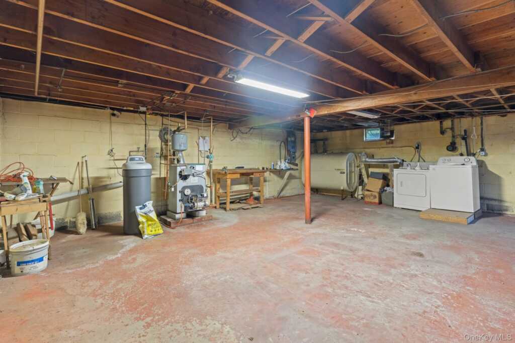 39 Wallkill Avenue, Rosendale, NY 12486 - Photo 15 of 25