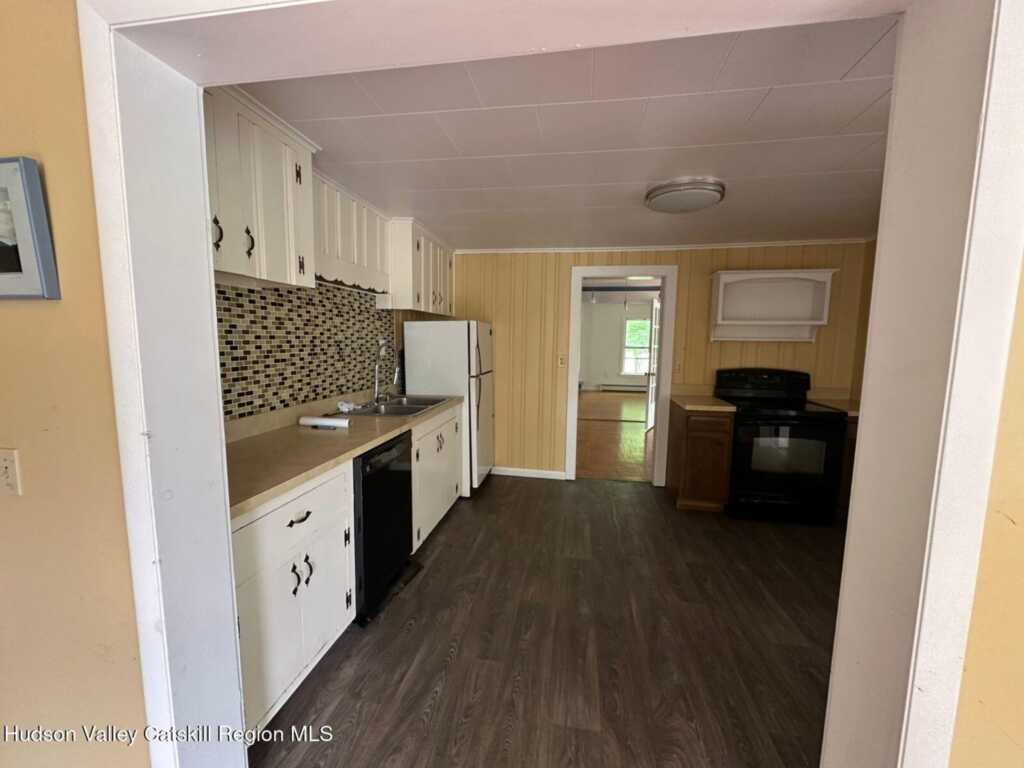 2 Dutch Barn Drive, High Falls, NY 12440 - Photo 10 of 22