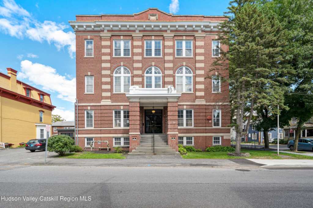 236 Wall Street, Unit #101, Kingston, NY 12401