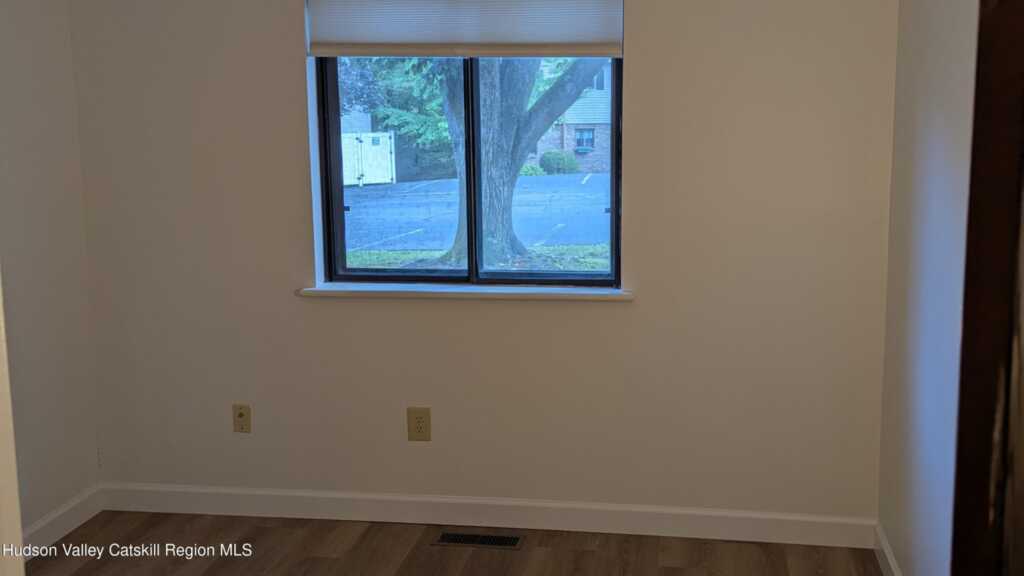 238 Village Court, Kingston, NY 12401 - Photo 18 of 25