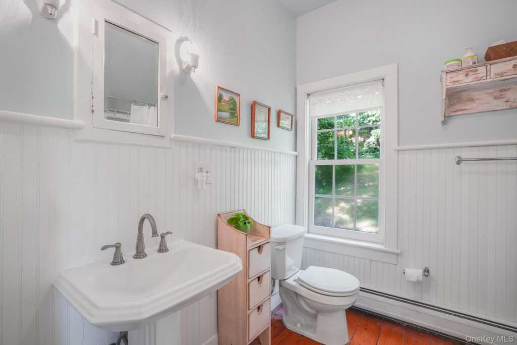 568 Hickory Bush Road, Rosendale, NY 12401 - Photo 17 of 29