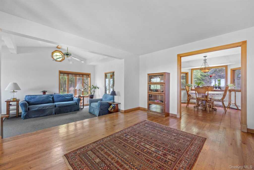 231 Manorville Road, Saugerties, NY 12477 - Photo 12 of 46