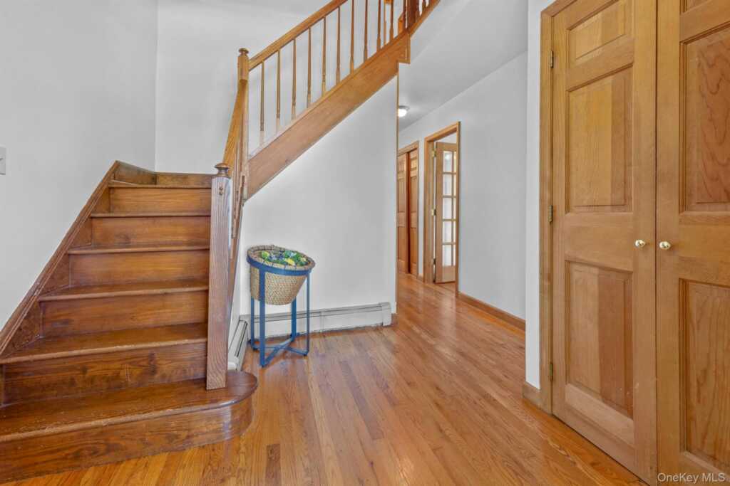 231 Manorville Road, Saugerties, NY 12477 - Photo 16 of 46