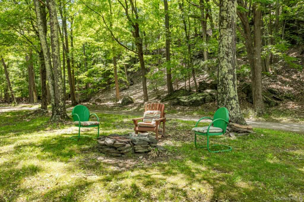 231 Manorville Road, Saugerties, NY 12477 - Photo 31 of 46