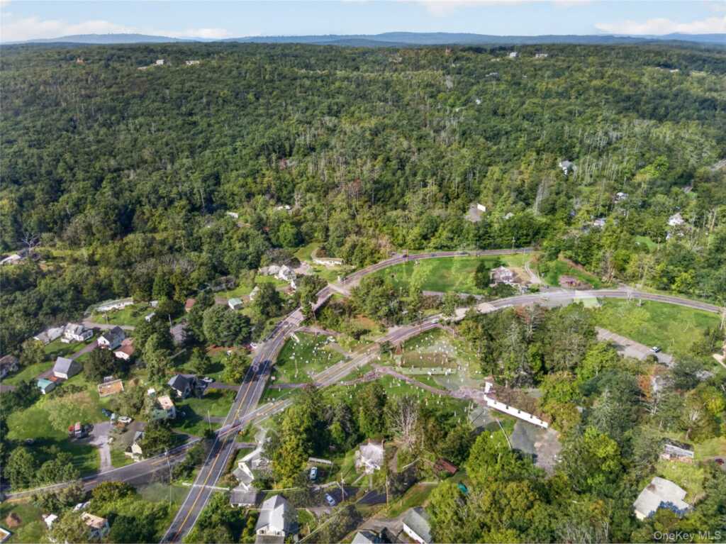 15 Hallihans Hill Road, Kingston, NY 12401 - Photo 28 of 31