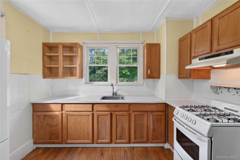 15 Hallihans Hill Road, Kingston, NY 12401 - Photo 3 of 31