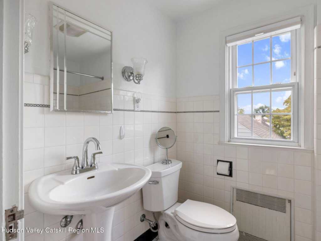 58 Fairmont Avenue, Kingston, NY 12401 - Photo 21 of 32