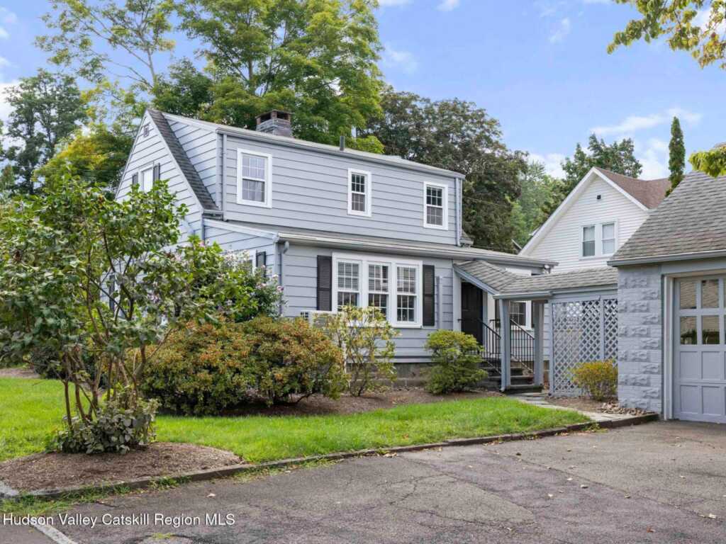 58 Fairmont Avenue, Kingston, NY 12401 - Photo 3 of 32