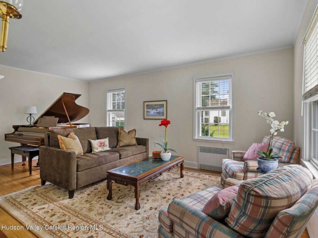 58 Fairmont Avenue, Kingston, NY 12401 - Photo 5 of 32