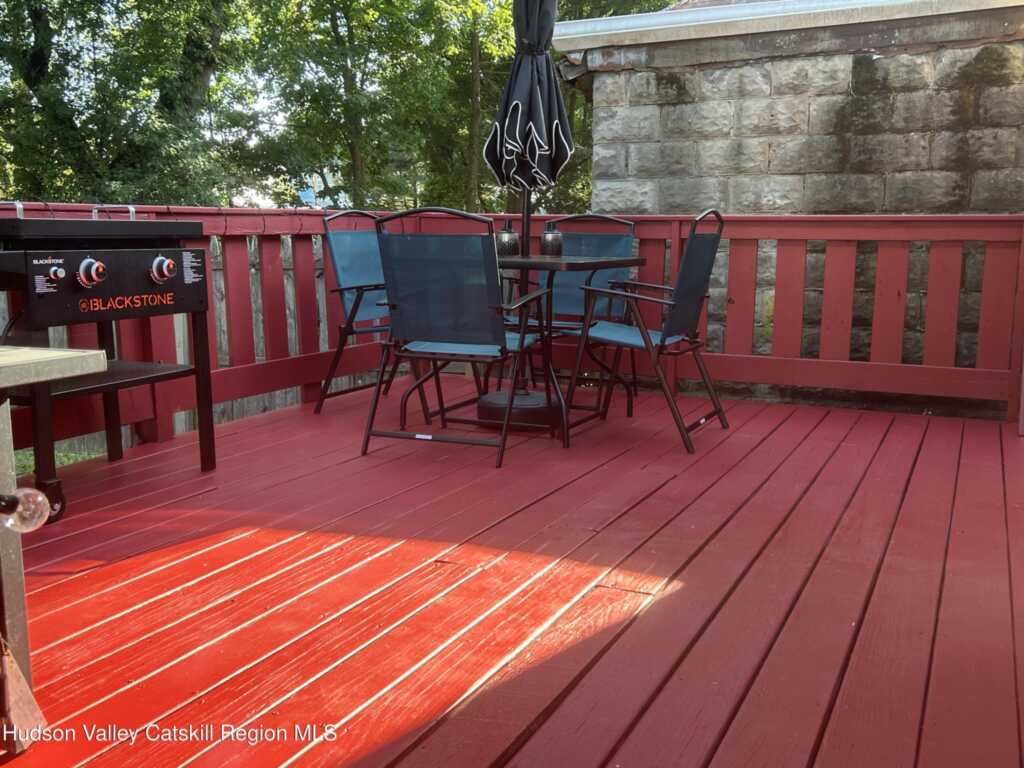 158 Henry Street, Kingston, NY 12401 - Photo 2 of 23
