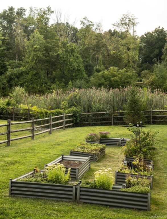 11 Crimson Hill, Rhinebeck, NY 12572 - Photo 36 of 41
