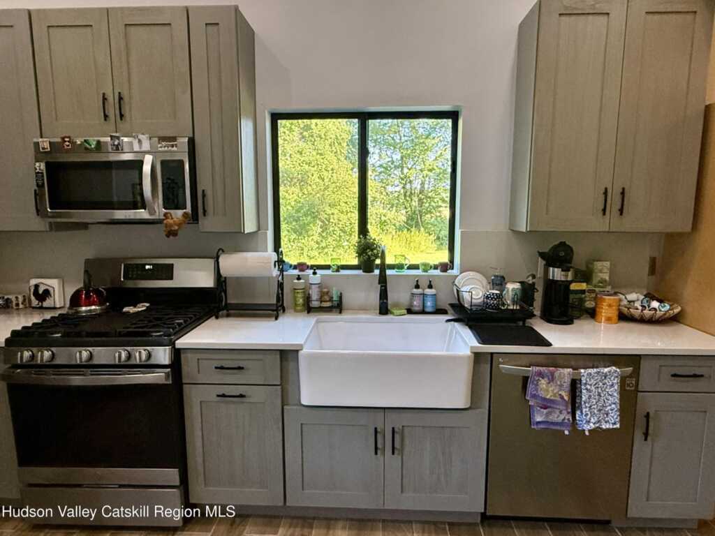 2163 Hurley Mountain Road, Kingston, NY 12401 - Photo 9 of 24