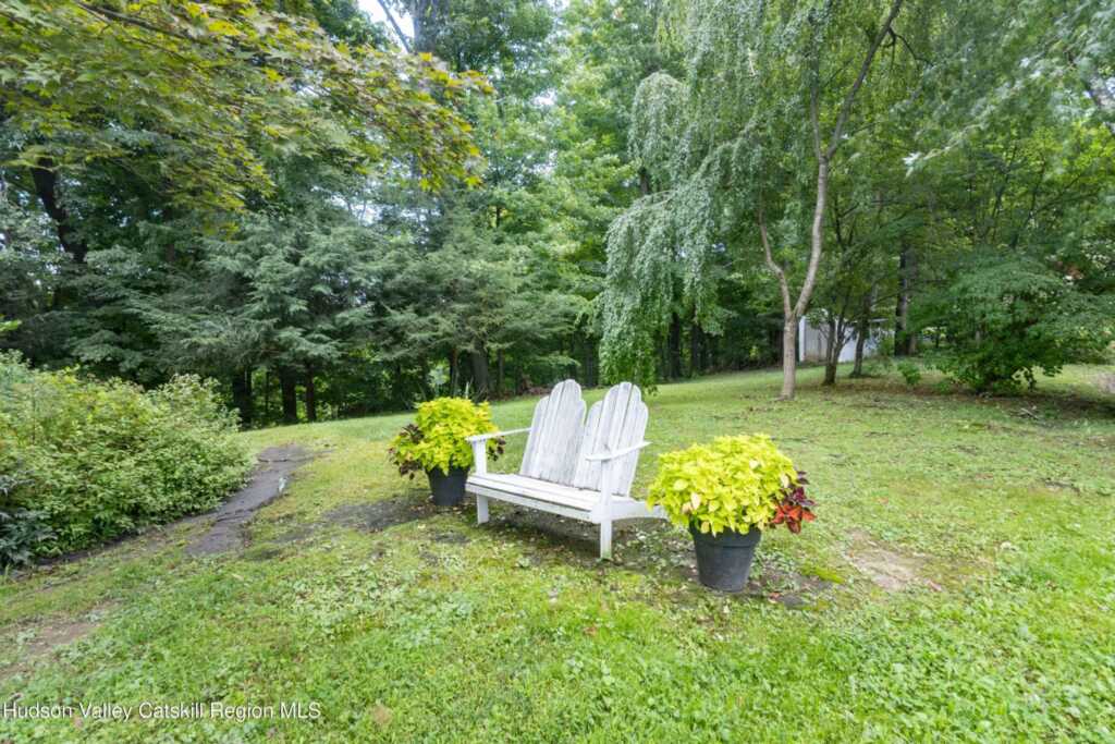16 Washburn Terrace, Saugerties, NY 12477 - Photo 6 of 37