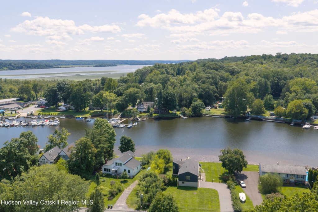 114 Lighthouse Drive, Saugerties, NY 12477 - Photo 33 of 38