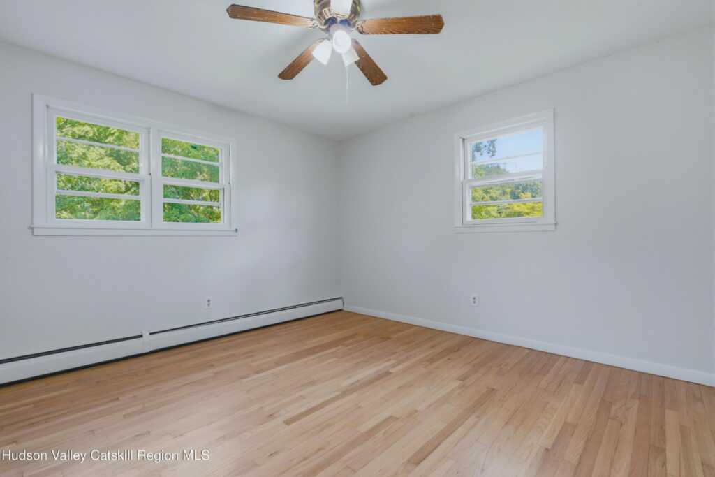 529 Lakeview Terrace, Kingston, NY 12401 - Photo 13 of 19