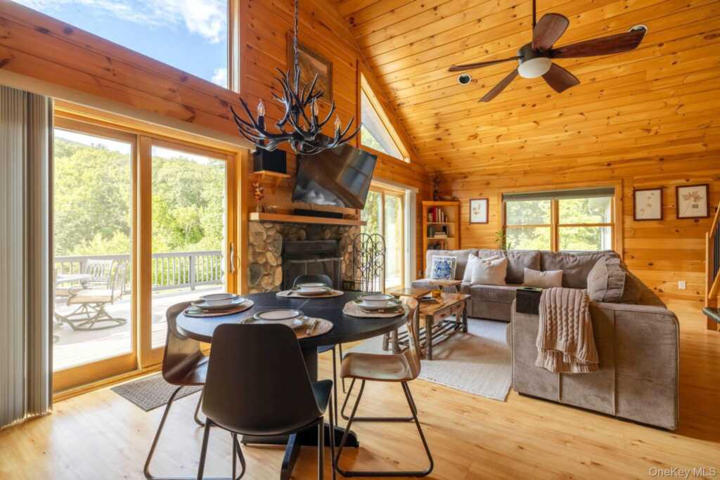61 Woodland Falls Road, Saugerties, NY 12477 - Photo 11 of 45