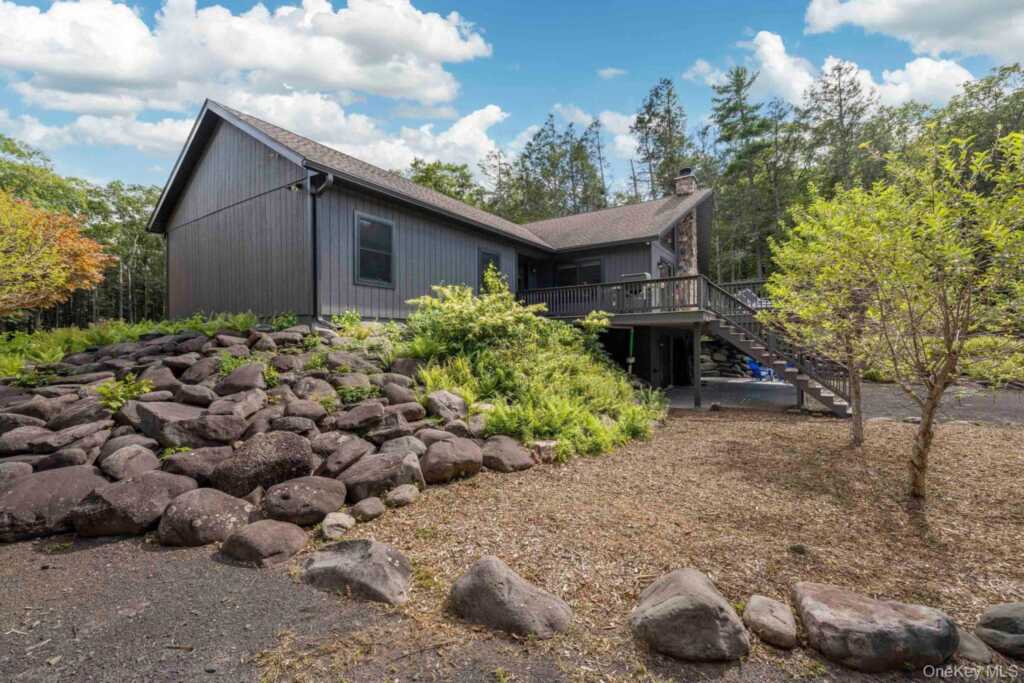 61 Woodland Falls Road, Saugerties, NY 12477 - Photo 31 of 45