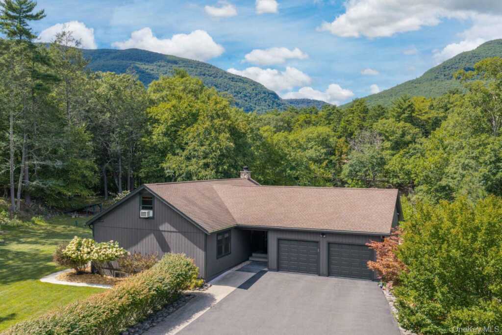 61 Woodland Falls Road, Saugerties, NY 12477 - Photo 6 of 45