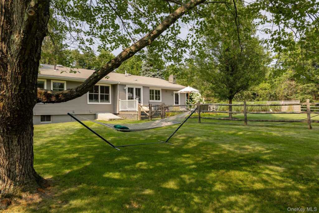 62 Frost Road, Rhinebeck, NY 12572 - Photo 23 of 30