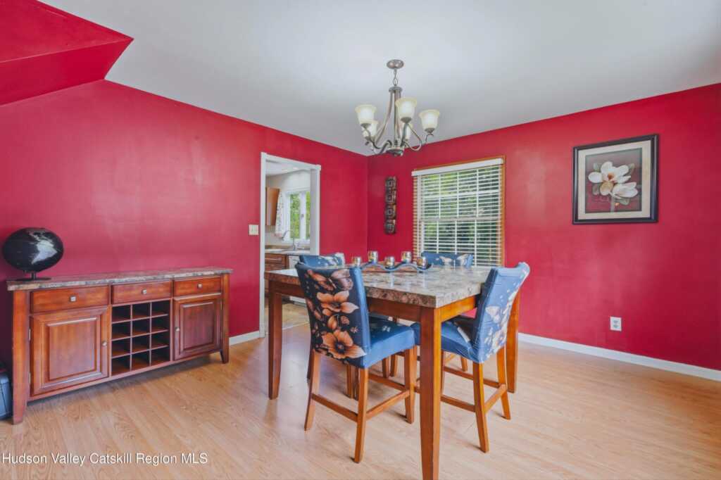 335 Lucas Avenue, Kingston, NY 12401 - Photo 12 of 25