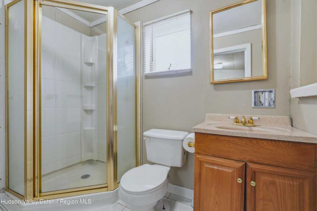 335 Lucas Avenue, Kingston, NY 12401 - Photo 14 of 25