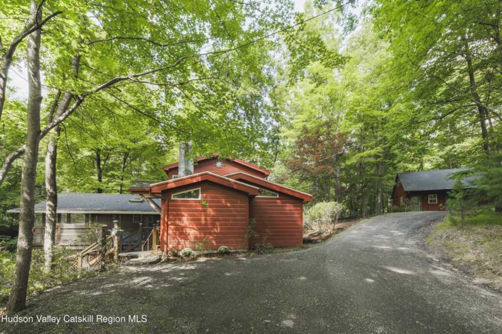 357 Chestnut Hill Road, Woodstock, NY 12498 - Photo 18 of 21