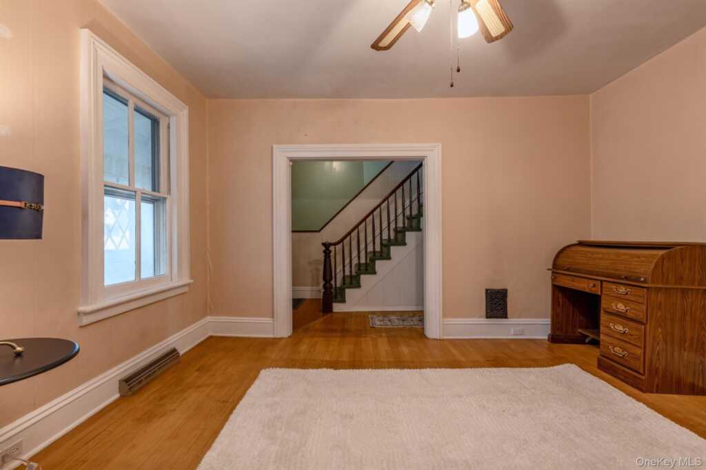 144 Henry Street, Kingston, NY 12401 - Photo 9 of 37