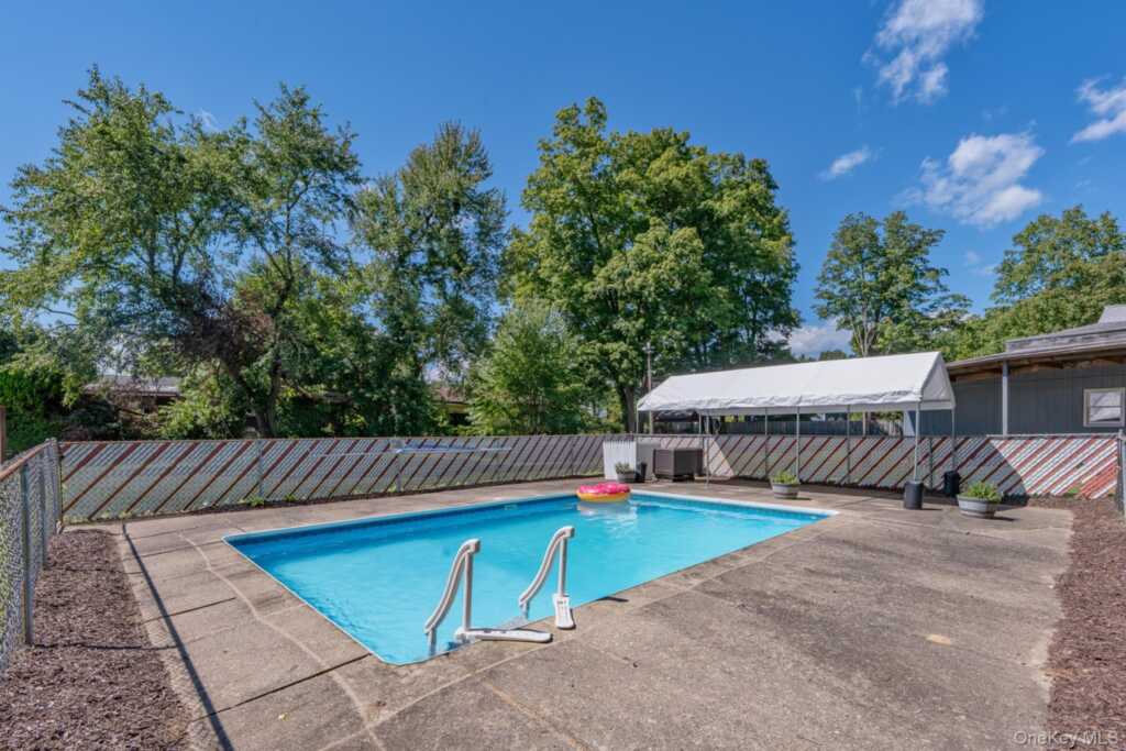 105 Orchard Street, Rosendale, NY 12486 - Photo 2 of 50