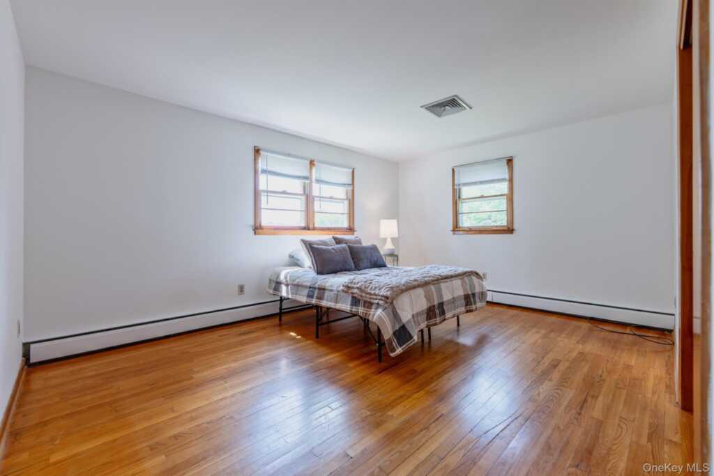 105 Orchard Street, Rosendale, NY 12486 - Photo 20 of 50