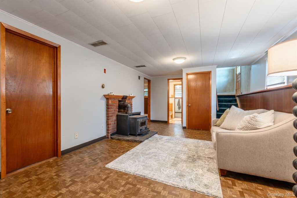 105 Orchard Street, Rosendale, NY 12486 - Photo 27 of 50