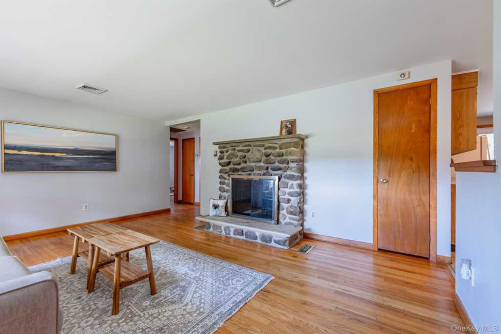 105 Orchard Street, Rosendale, NY 12486 - Photo 8 of 50